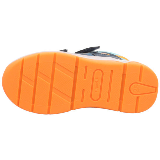 A boys waterproof boot by Superfit, style Cooper 1-006412-8000, in blue and orange with orange and white sole and double velcro fastening. Sole view.