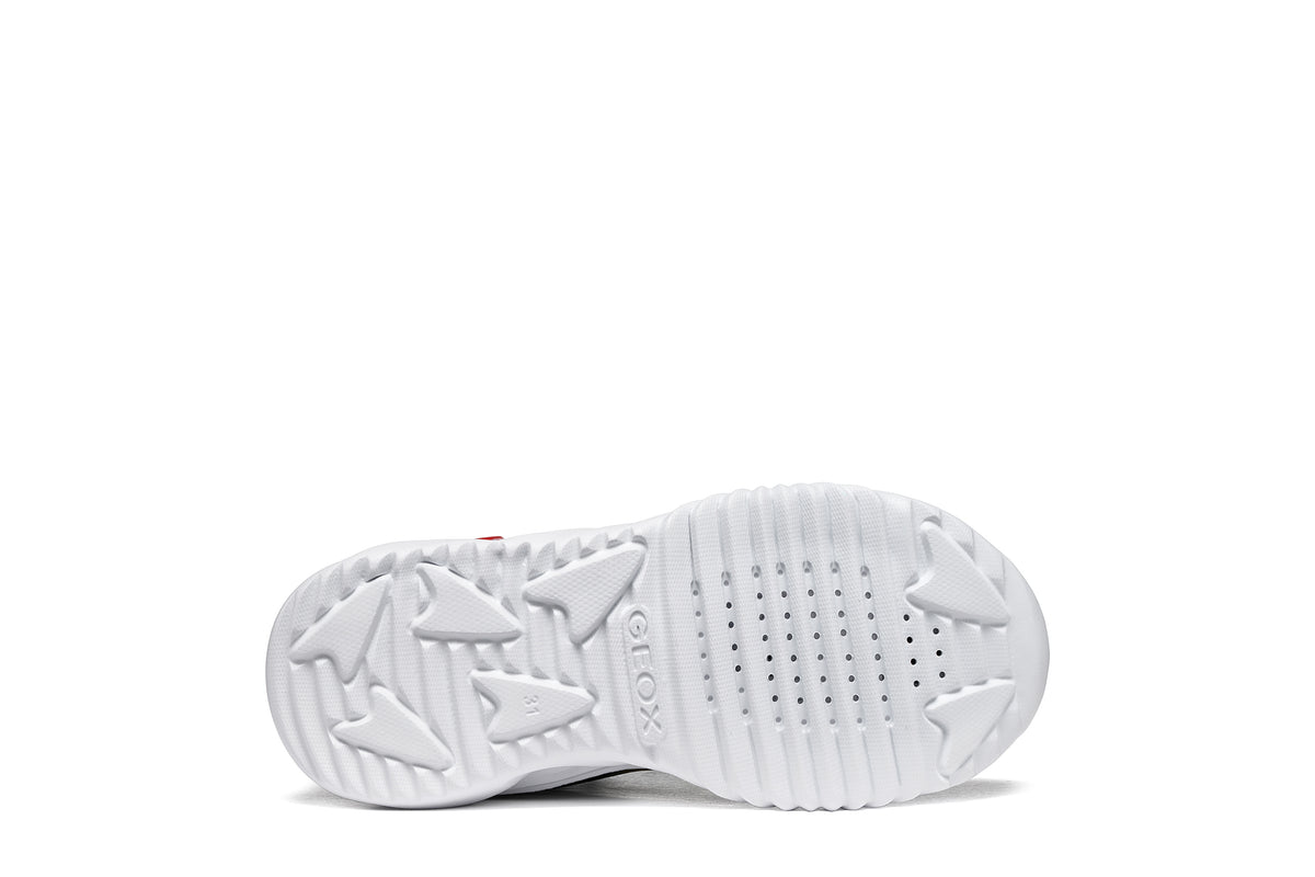 Geox boy's trainer in the style Assister, in red, yellow and black with a Velcro strap, lights and a white sole. View of sole.