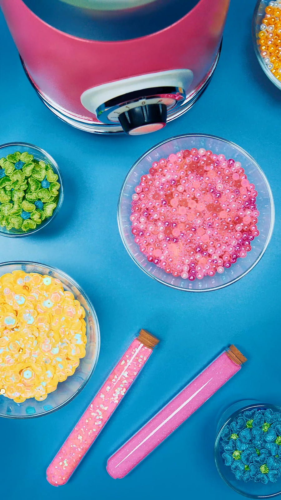 A girls high-top by Lelli Kelly, style LKED4900 Penelope in lilla/ multi with lace and zip fastening. Picture of individual beads and glitter used.