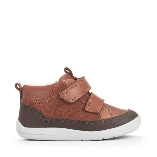 A boys shoe by Start-Rite, stye Rove, in tan with two velcro straps. Right side view