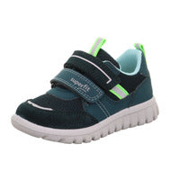 A boys casual shoe by Superfit, style Sport7 Mini 1-006203-7010, in green with reflective trim and double velcro fastening. Angled right side view.