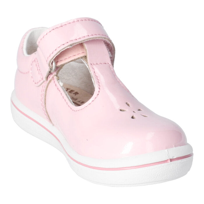 A girls T-Bar shoe by Ricosta, style Winona, in pale pink patent with velcro fastening. Right angled view.