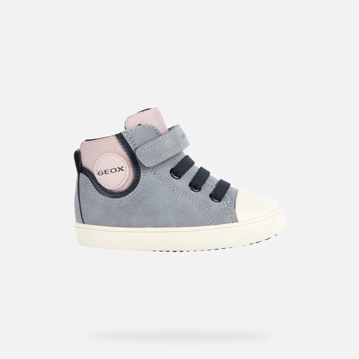 A girls Hi-top by Geox style B Gisli G, in grey with pink collar and tongue. Velcro/ bungee lace fastening with cream rubber toe bumperand sole. Right side view.