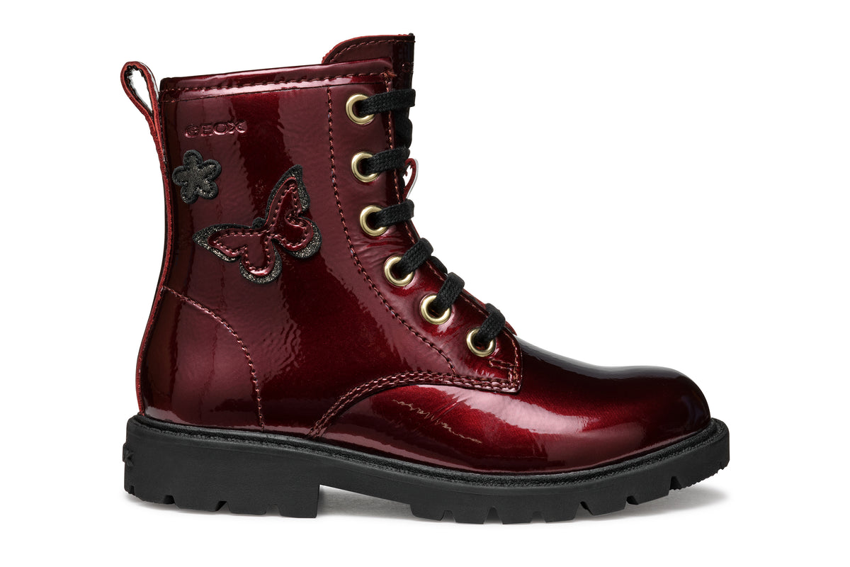 Geox girls patent boot in the style Shaylax in the colour burgundy with black laces, butterfly details and a black sole. Right side view. 