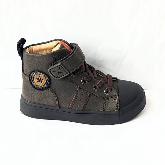 A hi-top unisex boot by Shoesme, style SH23W024-D, with toe bumper and elastic lace and velcro fastening. Right side view.