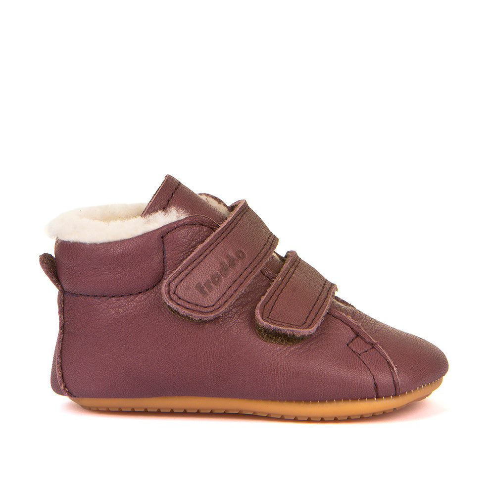A girls fur lined pre-walker boot by Froddo, style G1130013-15, in purple with double velcro fastening. Right side view.