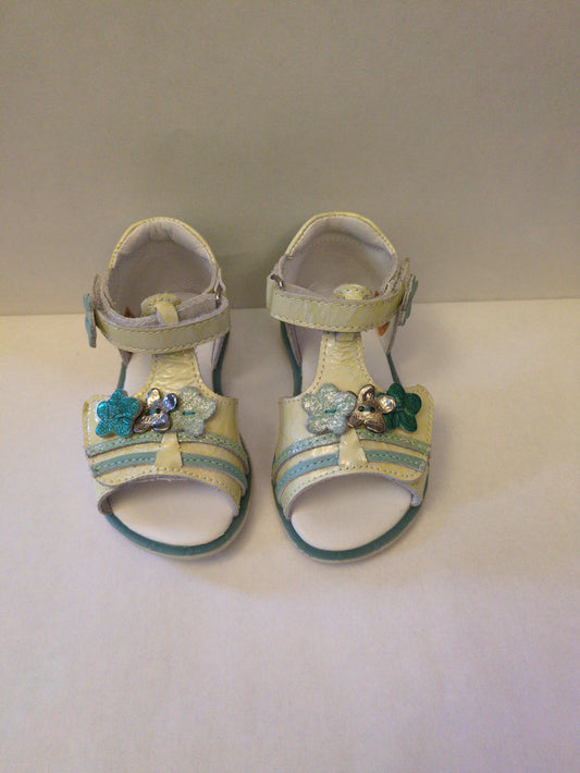 GBB | Girls Open Toe Sandals | Winter White Shine | Size EU21 / UK4.5