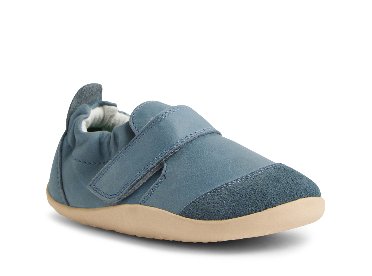 A unisex pre walker by Bobux ,style Marvel XP, in blue with velcro fastening. Right side view.