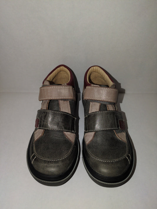 GBB | Outlet | Boys Shoe | Grey/Red | Size EU31 / UK12.5