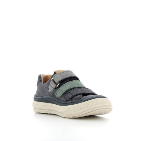 A boys casual trainer by Bopy, style Viggo, in blue leather. three Velcro fastening. Front Right angledview.