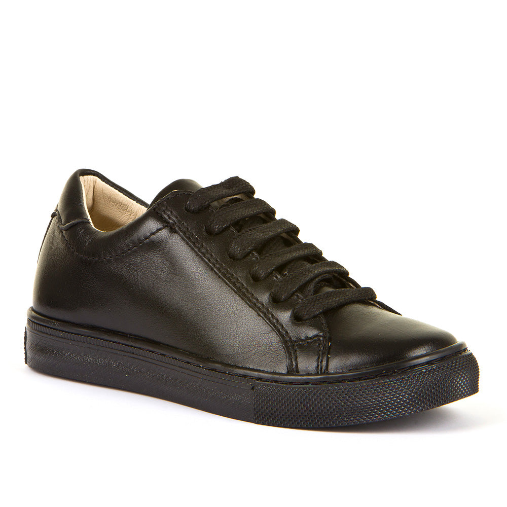 A boys school shoe by Froddo, style Morgan L, in black with lace up fastening. Angled view.
