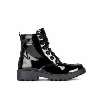 A girls boot by Geox, style Casey, in black patent with lace up fastening. Right side view.
