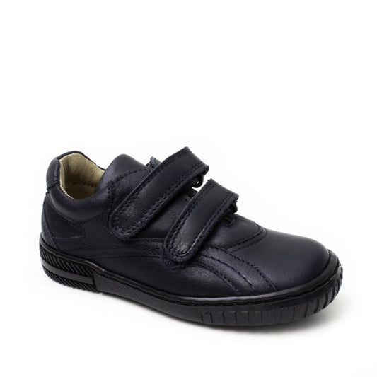 A boys school shoe by Petasil, style Jansen, in black leather with double velcro fastening. Right side view.