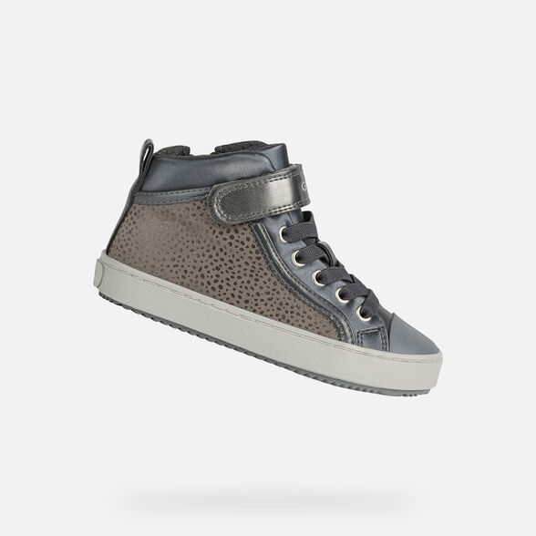 A girls casual hi top trainer by Geox, style Kalispera, in silver with velcro fastening. Right side view.