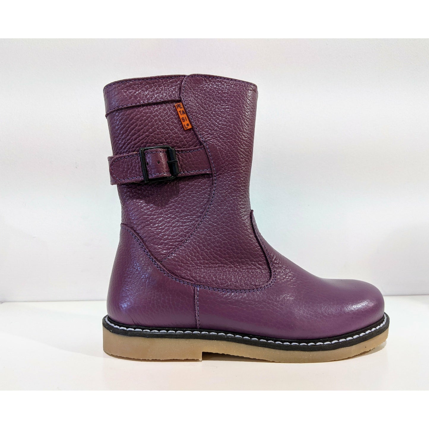 A girls calf boot by Petasil, style Brenda, in purple leather with zip fastening. Right side view.