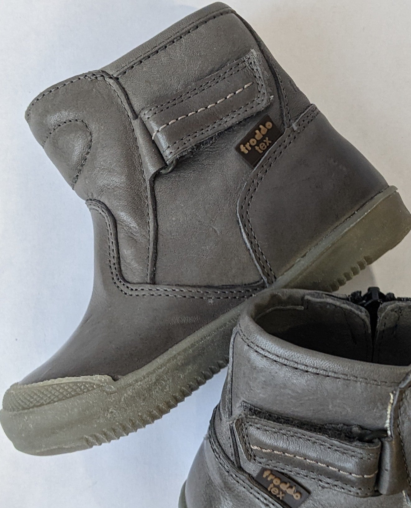 Froddo | G2160034-1 | Boys Ankle Zip Boot | Grey Leather