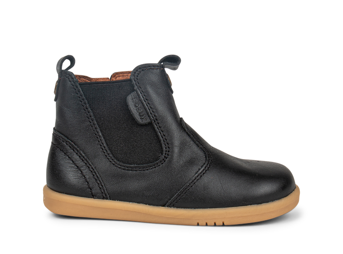 A unisex zip Chelsea boot by Bobux, style KP Jodphur, in black leather with zip fastening. Right side view.