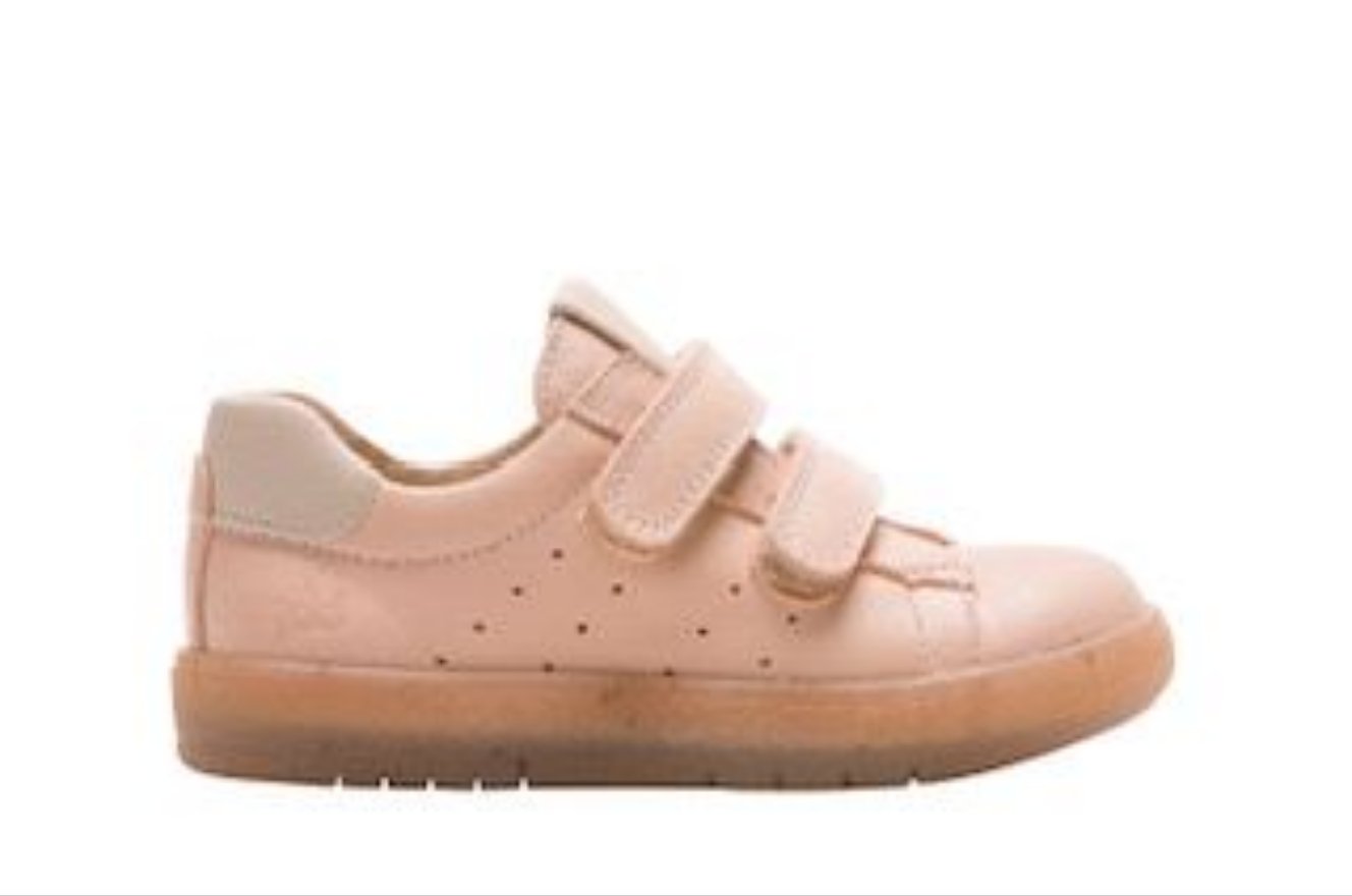 A girls casual trainer by Bopy, style Veleco, in Pink with double velcro fastening. Left side view.